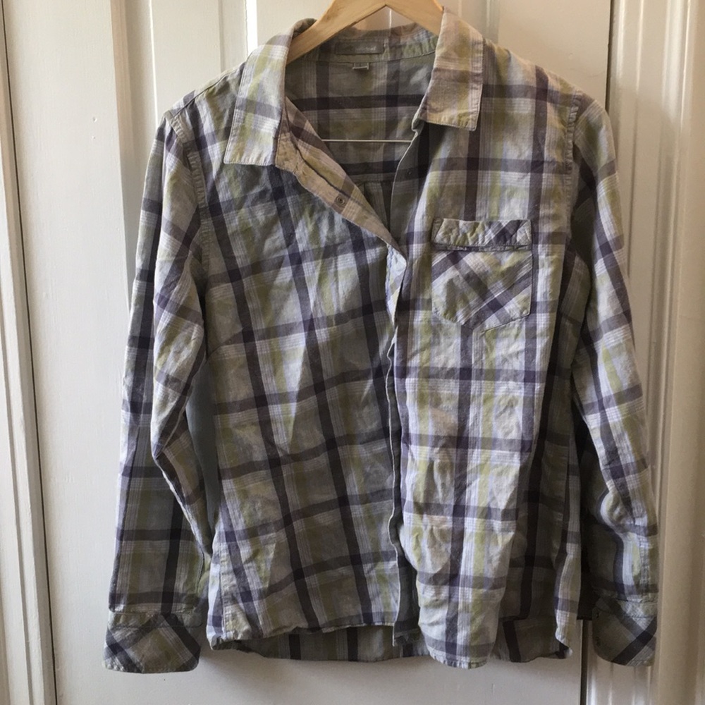 Horny Toad button down shirt